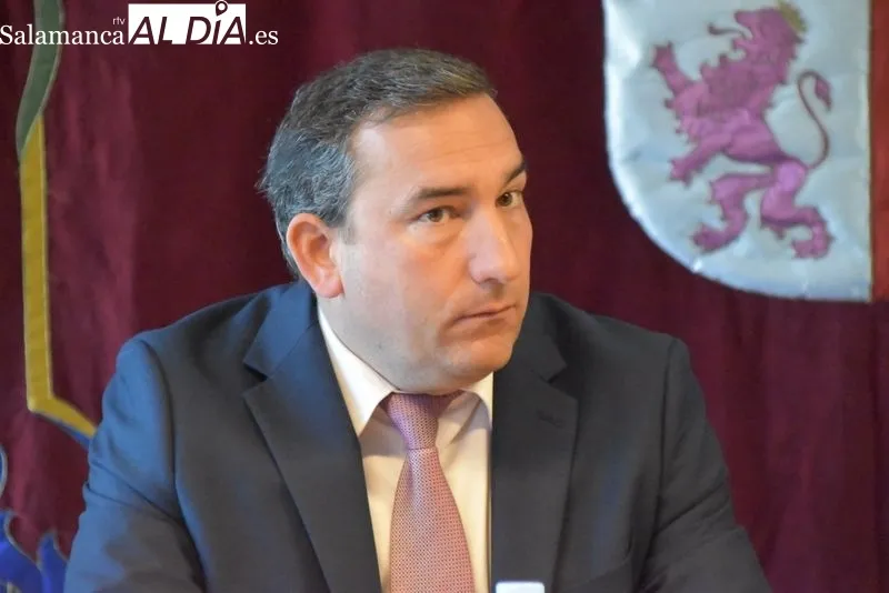 Presentación en la Delegación Provincial de la Junta CyL  del gerente de salud de área de Salamanca, Luis Alberto Álvarez Espinosa