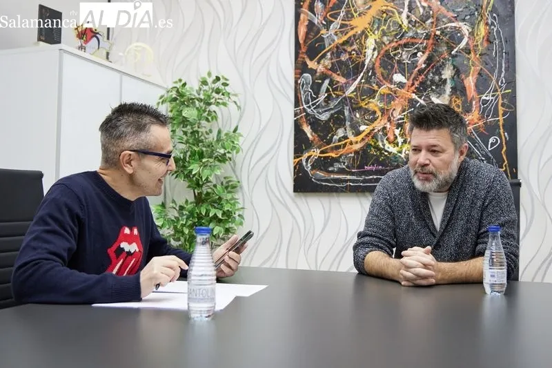 Entrevista a Héctor de Miguel, popular cómico salmantino, antes conocido como Quequé, en las instalaciones de SALAMANCA AL DÍA