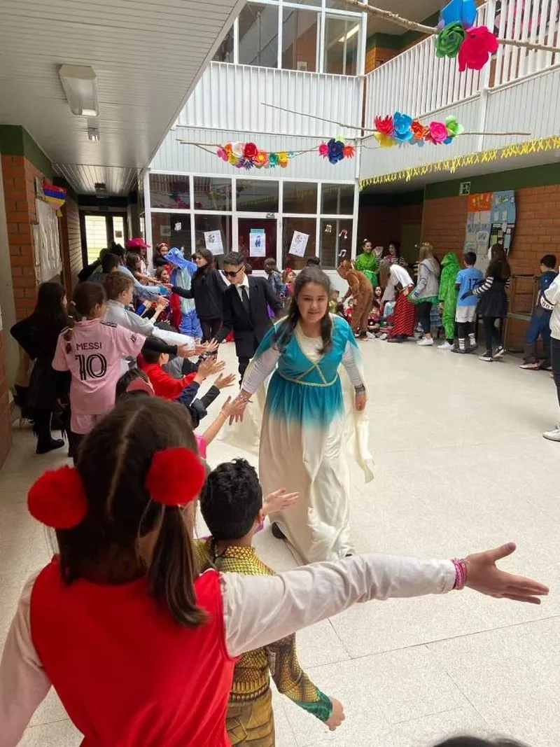 Foto 5 - Gran fiesta de Carnaval en el colegio Antonio Machado de Salamanca