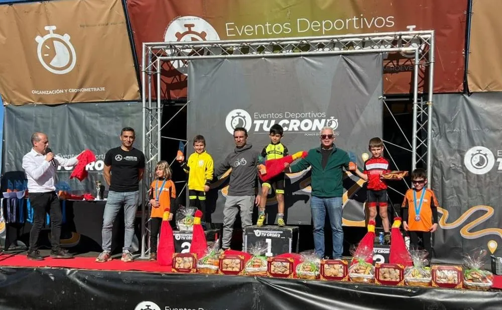 Foto 6 - Gran fiesta ciclista en Gallegos de Arga&ntilde;&aacute;n con 200 j&oacute;venes de toda la regi&oacute;n