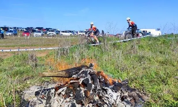 Foto 3 - Gran fiesta ciclista en Gallegos de Arga&ntilde;&aacute;n con 200 j&oacute;venes de toda la regi&oacute;n