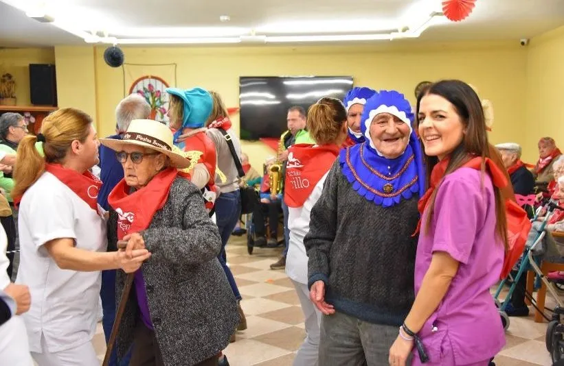 Foto 6 - La Residencia Caracillo da la bienvenida al Carnaval 2024