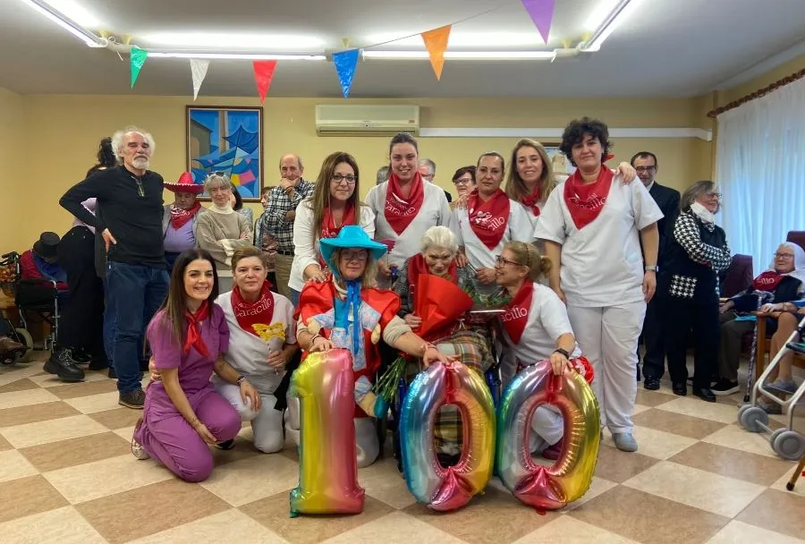 Foto 11 - La Residencia Caracillo da la bienvenida al Carnaval 2024