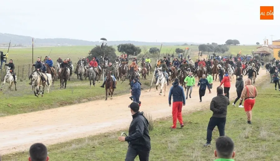 encierro a caballo ciuad rodrigo
