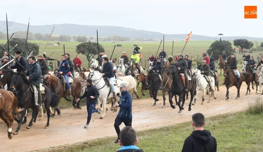 encierro a caballo ciuad rodrigo