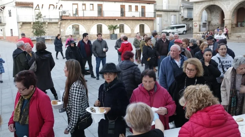 Celebración del entierro de la sardina 'Zorrina' en Villarino de los Aires para despedir el Carnaval / CORRAL  