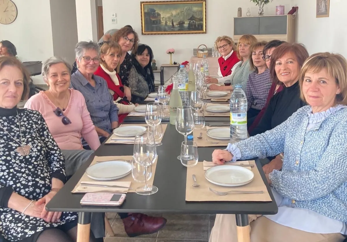 Foto 4 - Las mujeres de Villaseco de los Reyes celebran la fiesta de las &agrave;guedas seis a&ntilde;os despu&eacute;s