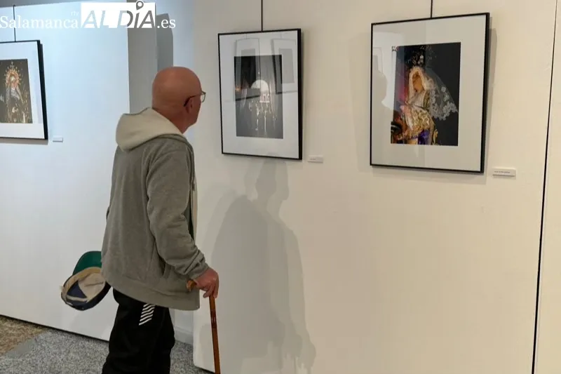 Inaugurada la exposición con las imágenes concursantes a ser cartel de la Semana Santa 2024 en Peñaranda 