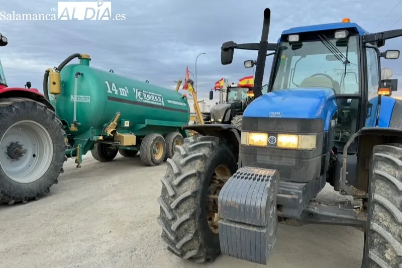 Agricultores de la comarca de Peñaranda participan este jueves en la gran tractorada de protesta