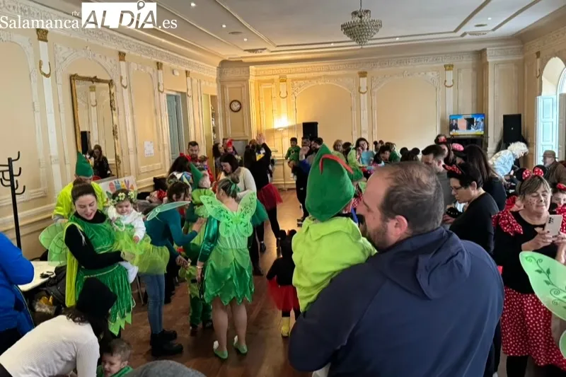 El CEI Gloria Fuertes celebraba este viernes su fiesta de carnaval