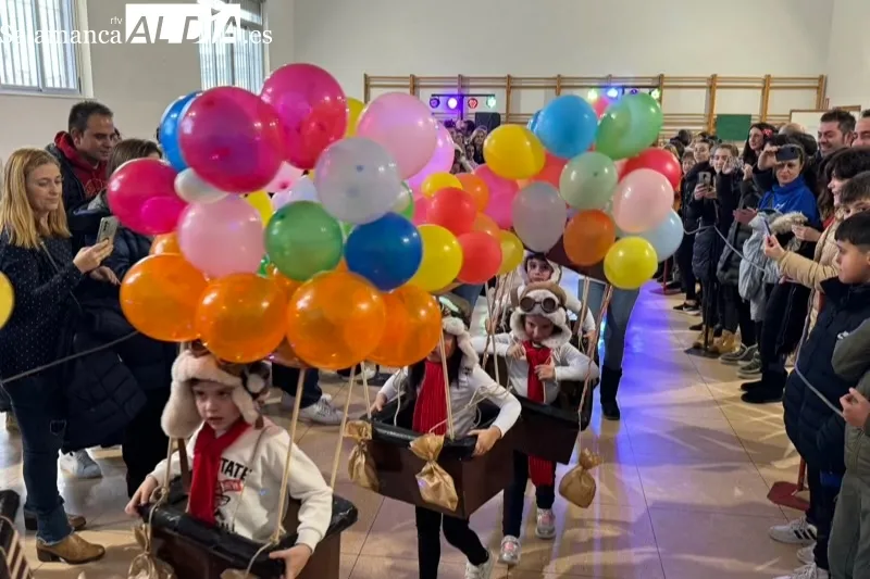 El colegio La Encarnación celebraba su Carnaval Misionero este viernes