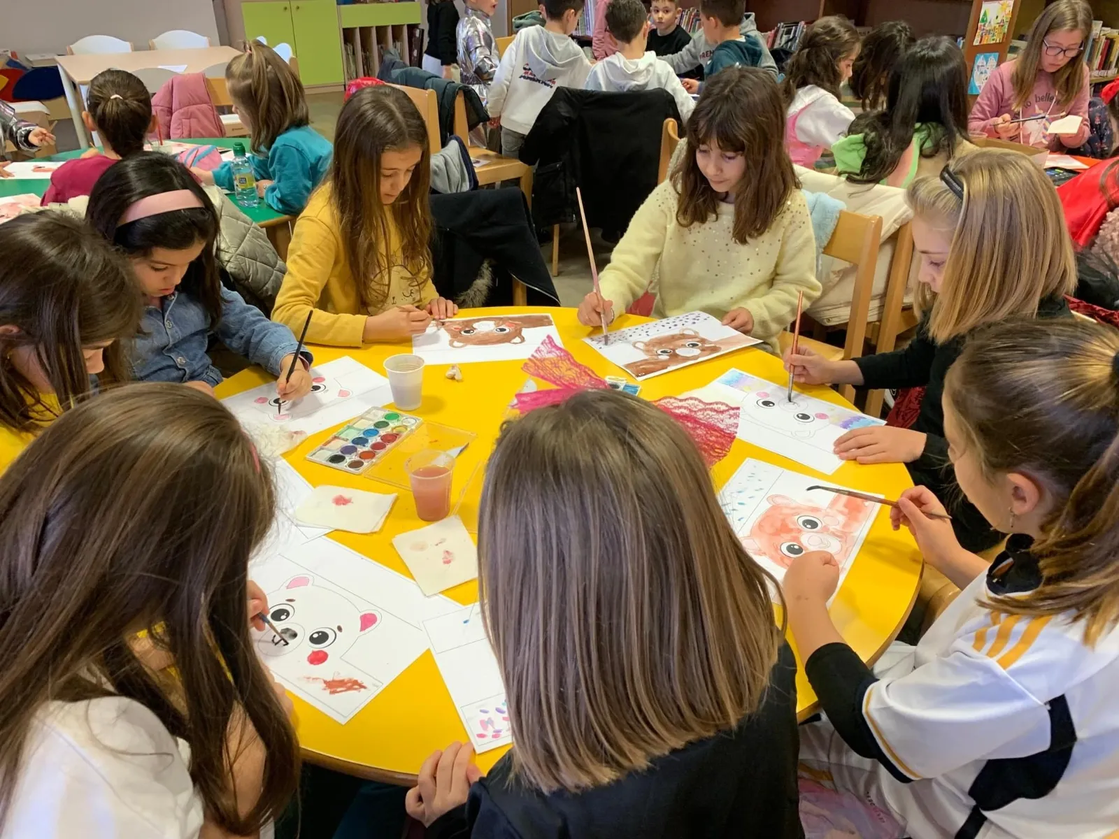 La sala infantil de la biblioteca arranca su animación a la lectura de carnaval 