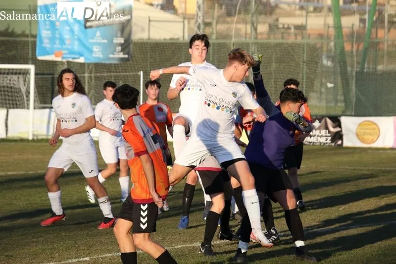 Foto 6 - El Juvenil lo gana todo