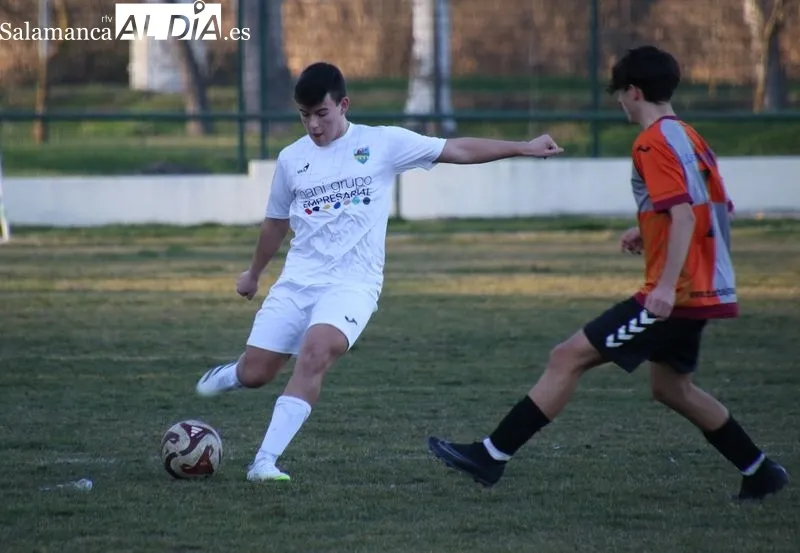Foto 4 - El Juvenil lo gana todo