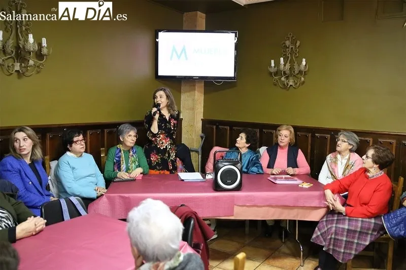 Foto 2 - La Asociaci&oacute;n de Mujeres Albenses alcanza las 200 socias