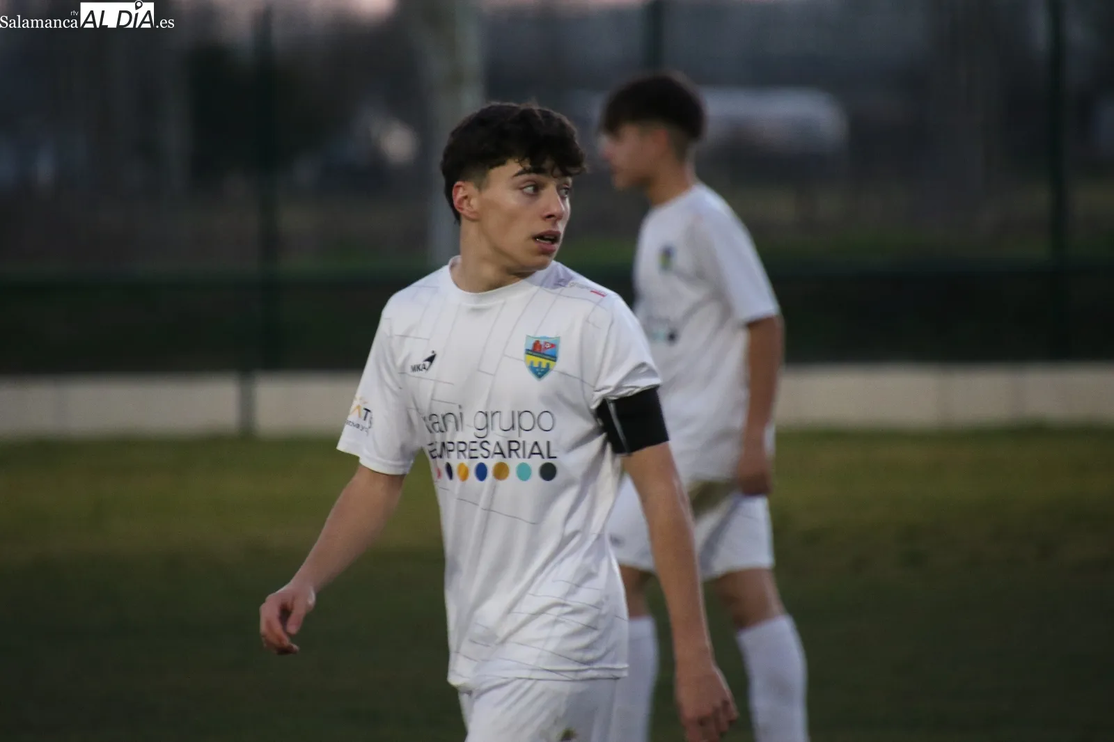 Foto 2 - El Juvenil lo gana todo