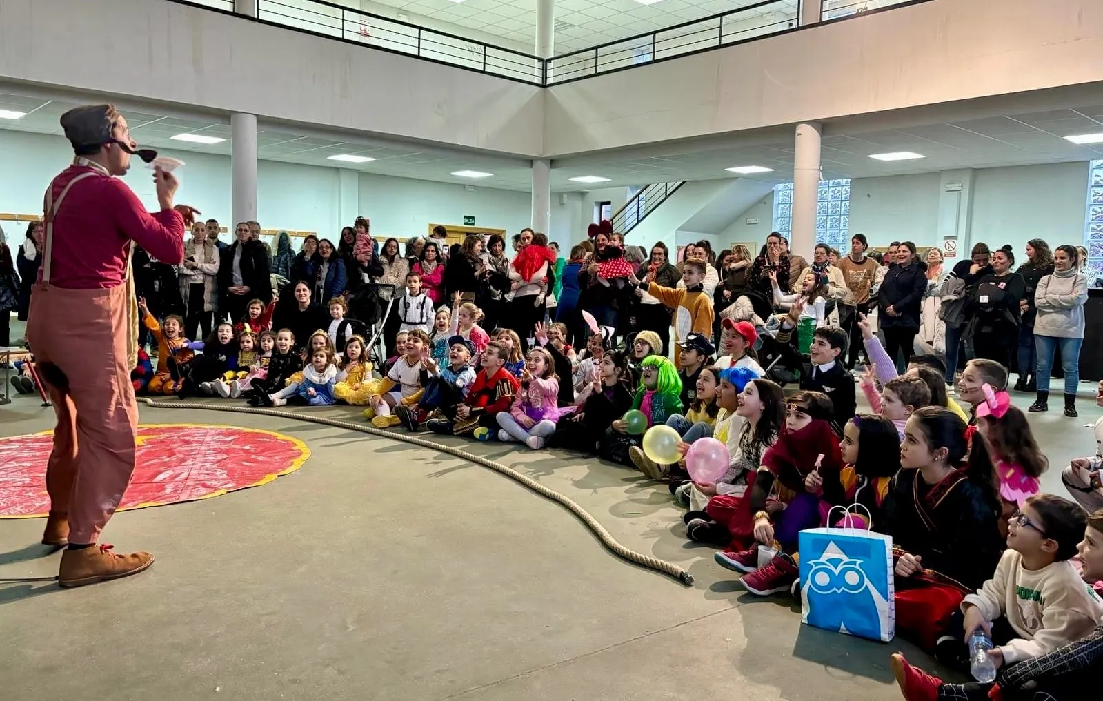 Teatro circense y chocolatada protagonizan el martes de carnaval en Villoria