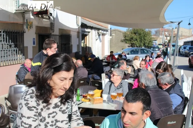 Desarrollo del mercadillo de Trabanca este domingo 4 de febrero / SILVESTRE 