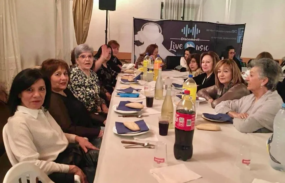 Las águedas de Aldeaseca celebraban una gran cena para despedir sus festejos