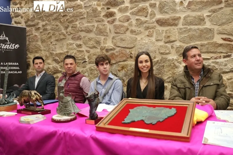 Entrega de los XXV Premios Fiestas del Toro de Aldeadávila de la Ribera / CORRAL
