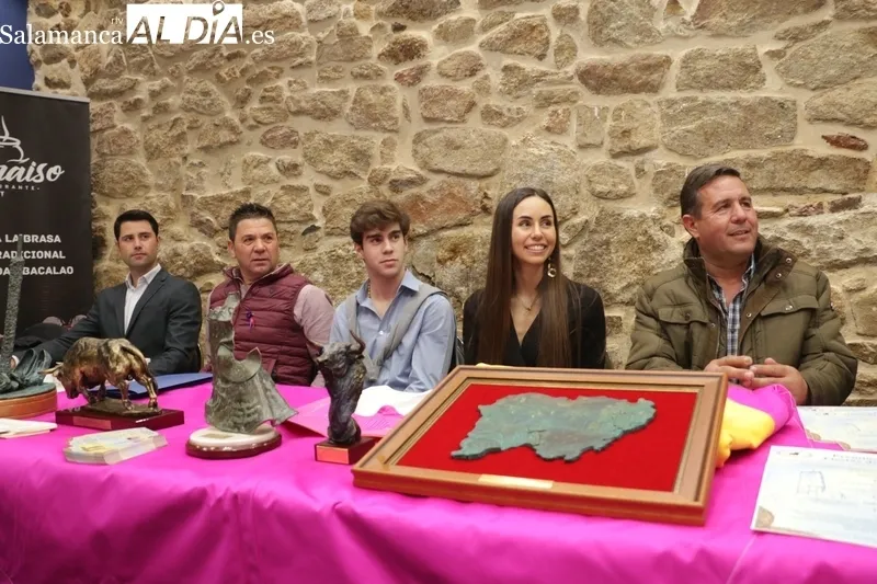 Entrega de los XXV Premios Fiestas del Toro de Aldeadávila de la Ribera / CORRAL