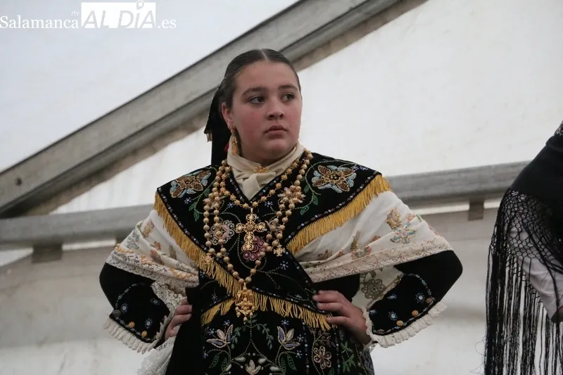 Actuación del Grupo de Charros de Aldeadávila en Corporario con motivo de las fiestas de San Blas / CORRAL