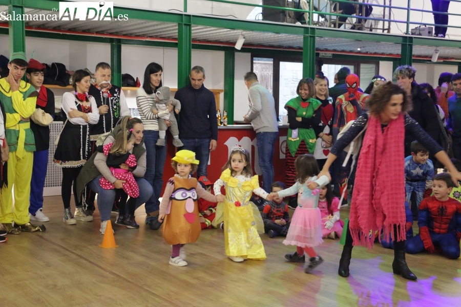 Celebración del Domingo de Carnaval en Vitigudino / CORRAL