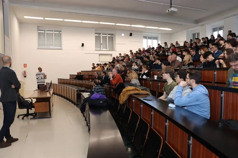 Entrega de premios de la XXXV Olimpiada de Física.