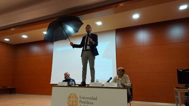 Foto 4 - Las actuaciones art&iacute;sticas en espacios patrimoniales, a an&aacute;lisis en la UPSA 