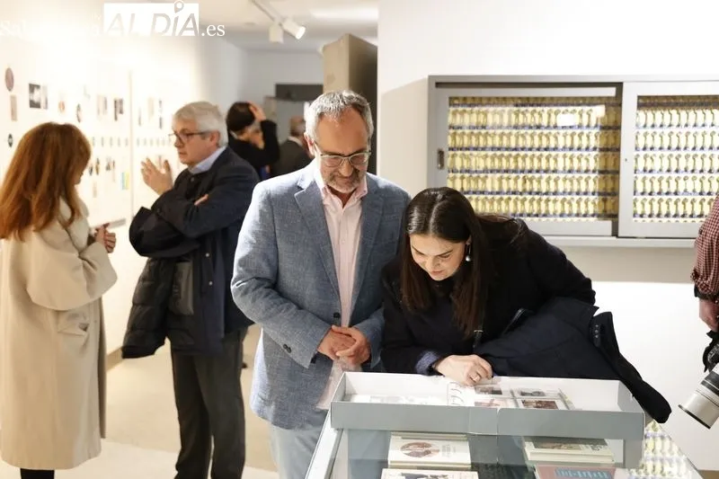 La Universidad de Salamanca recibe para su custodia el legado personal de la escritora salmantina Carmen Martín Gaite, en el Centro Internacional del Español. Foto de David Sañudo