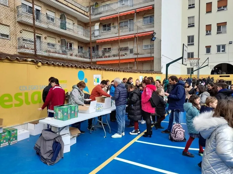 Operación Bocata en San Juan Bosco.