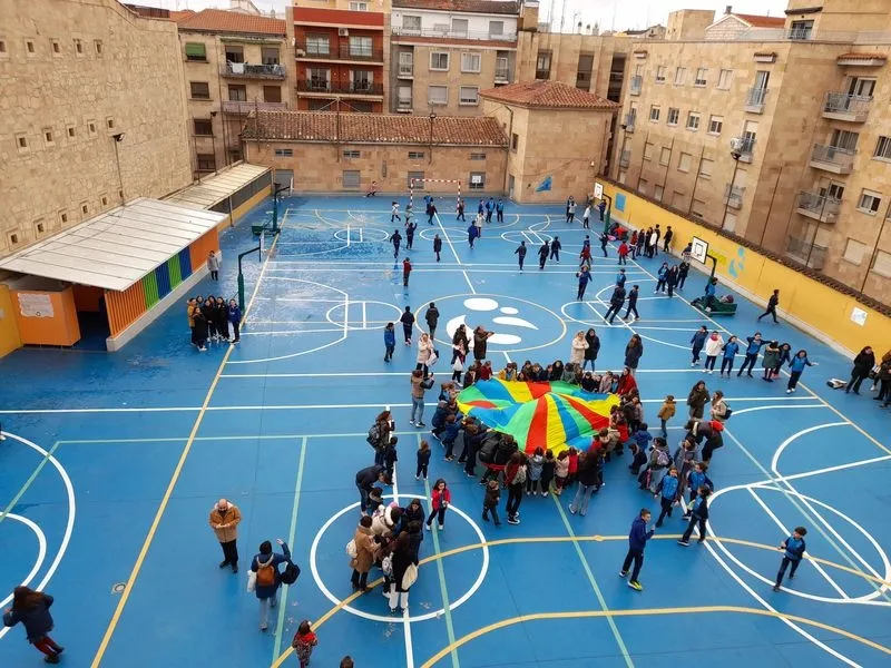 Operación Bocata en San Juan Bosco.