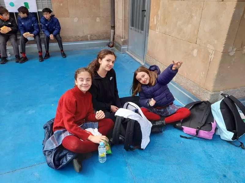 Operación Bocata en San Juan Bosco.