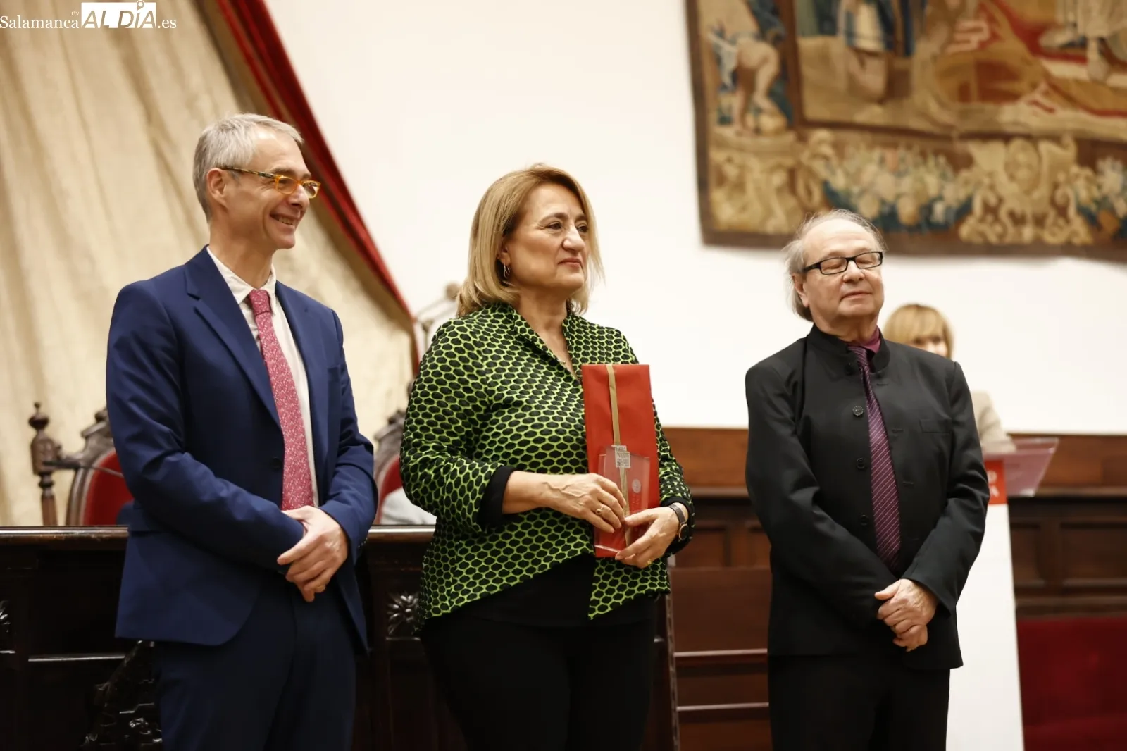 Homenaje al personal técnico de gestión y administración y servicios de la Universidad. Fotos: David Sañudo.
