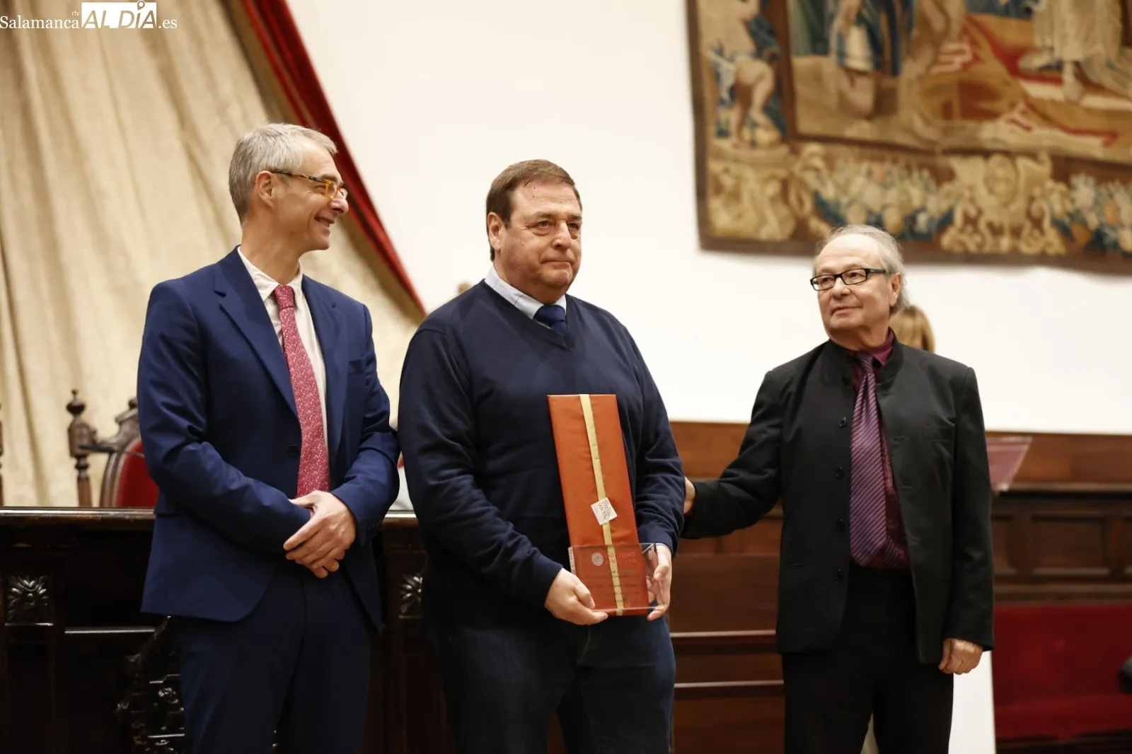 Homenaje al personal técnico de gestión y administración y servicios de la Universidad. Fotos: David Sañudo.