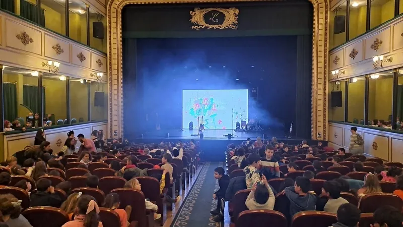 Concierto didáctico ‘Vive la vida de colores’ en el Teatro Liceo.