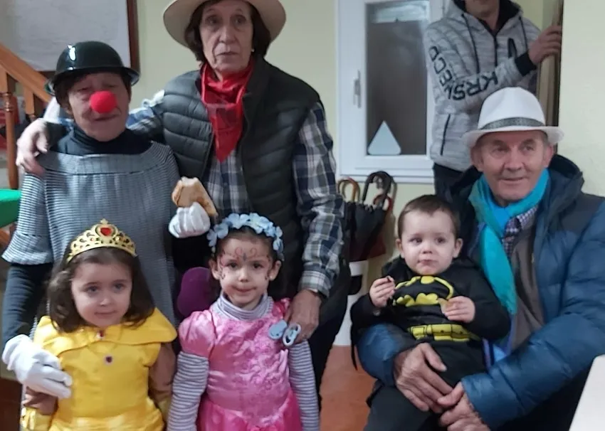 Celebración del Domingo de Carnaval en Valderrodrigo