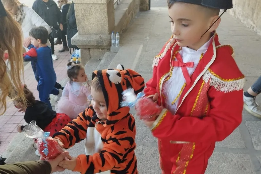 Celebración del Lunes de Carnaval en Villarino de los Aires 