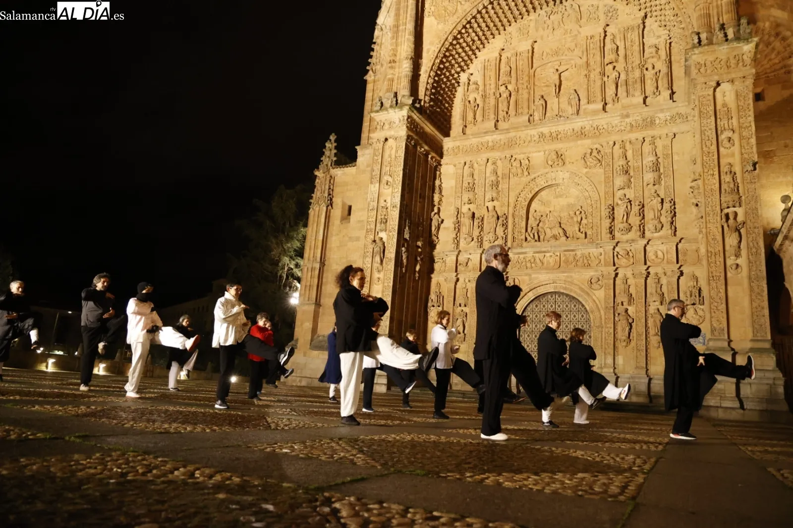 Clase abierta de Wudang en la plaza de San Esteban. Fotos: David Sañudo.