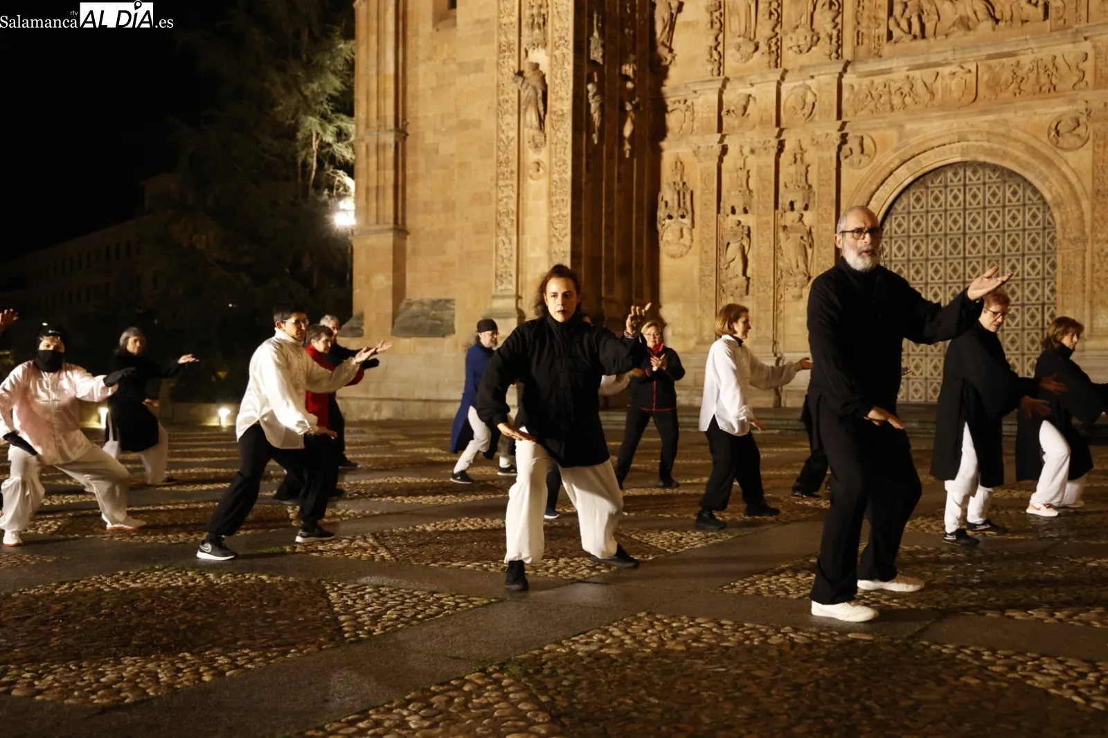 Clase abierta de Wudang en la plaza de San Esteban. Fotos: David Sañudo.