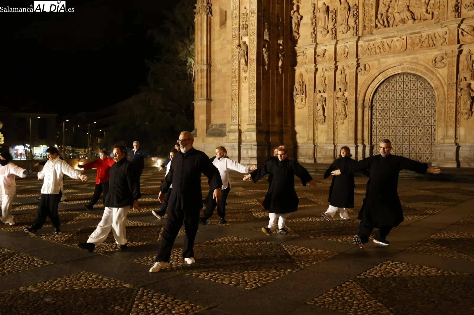 Clase abierta de Wudang en la plaza de San Esteban. Fotos: David Sañudo.