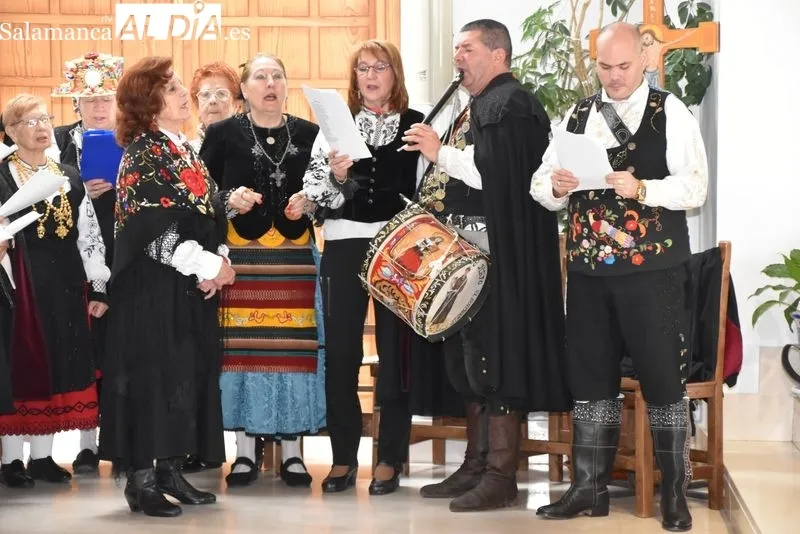 Procesión de las águedas en Santa Marta de Tormes