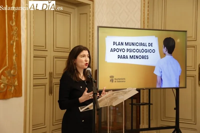 Presentación en el Ayuntamiento de Salamanca del nuevo programa de atención psicológica a la infancia y adolescencia en situación de vulnerabilidad. Foto de David Sañudo