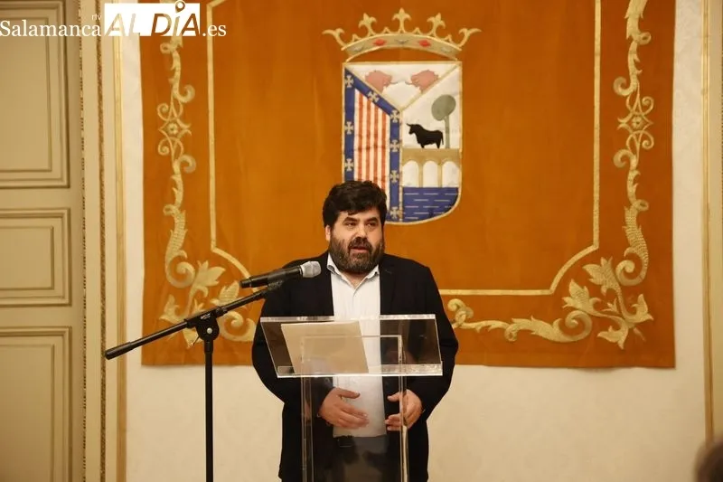 Firma del convenio en el Ayuntamiento para la instalación de Lemauto en la Zona de Actividades Logísticas de Salamanca. Foto de David Sañudo