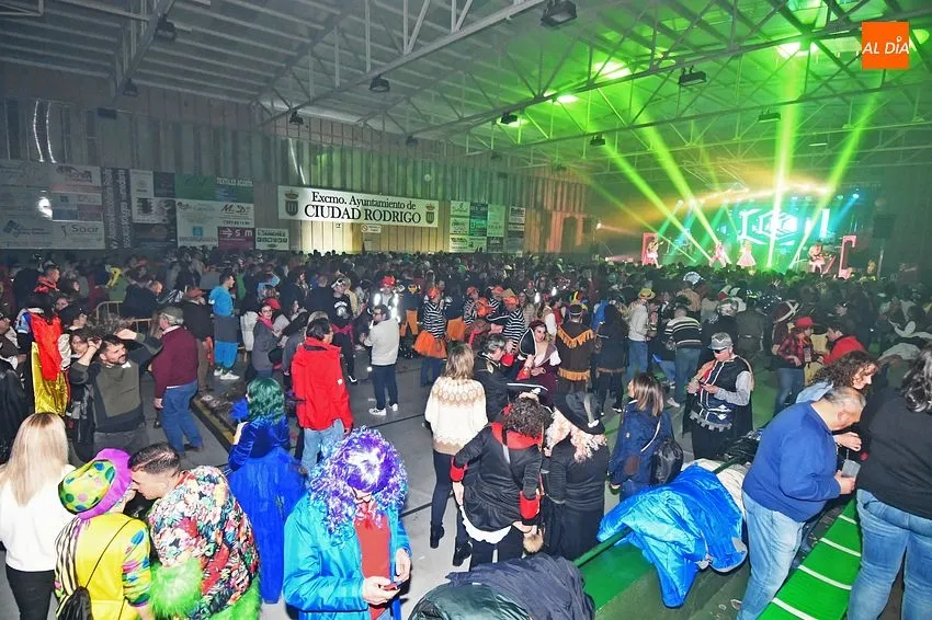baile disfraces carnaval del toro ciudad rodrigo