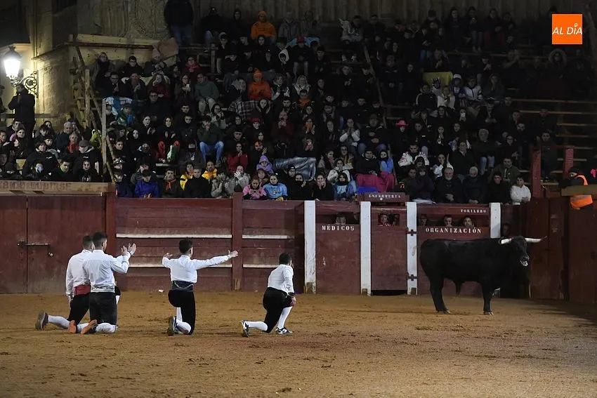 Foto 6 - Cristian Moras vuelve a ganar 6 a&ntilde;os despu&eacute;s el Concurso Carnavalero de Recortes