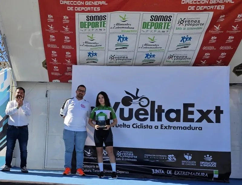 Ciclistas del Enchufe Solar