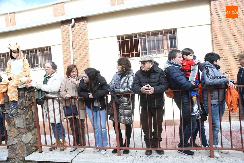 Foto 4 - Corneado un hombre en el muslo en el primer encierro del Carnaval