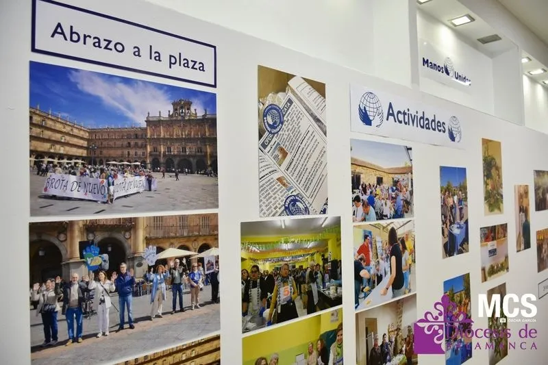Exposición “65 Años” de Manos Unidas, que ha instalado en la segunda planta del Centro Comercial El Tormes.  Foto Óscar García - Diócesis Salamanca