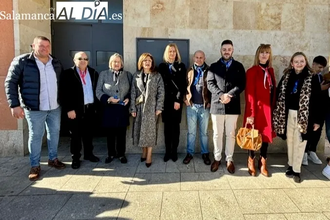 Babilafuente arropaba a San Blas en las calles en su día grande
